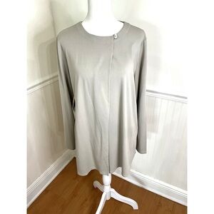 Elegant Gray Long Sleeve Top